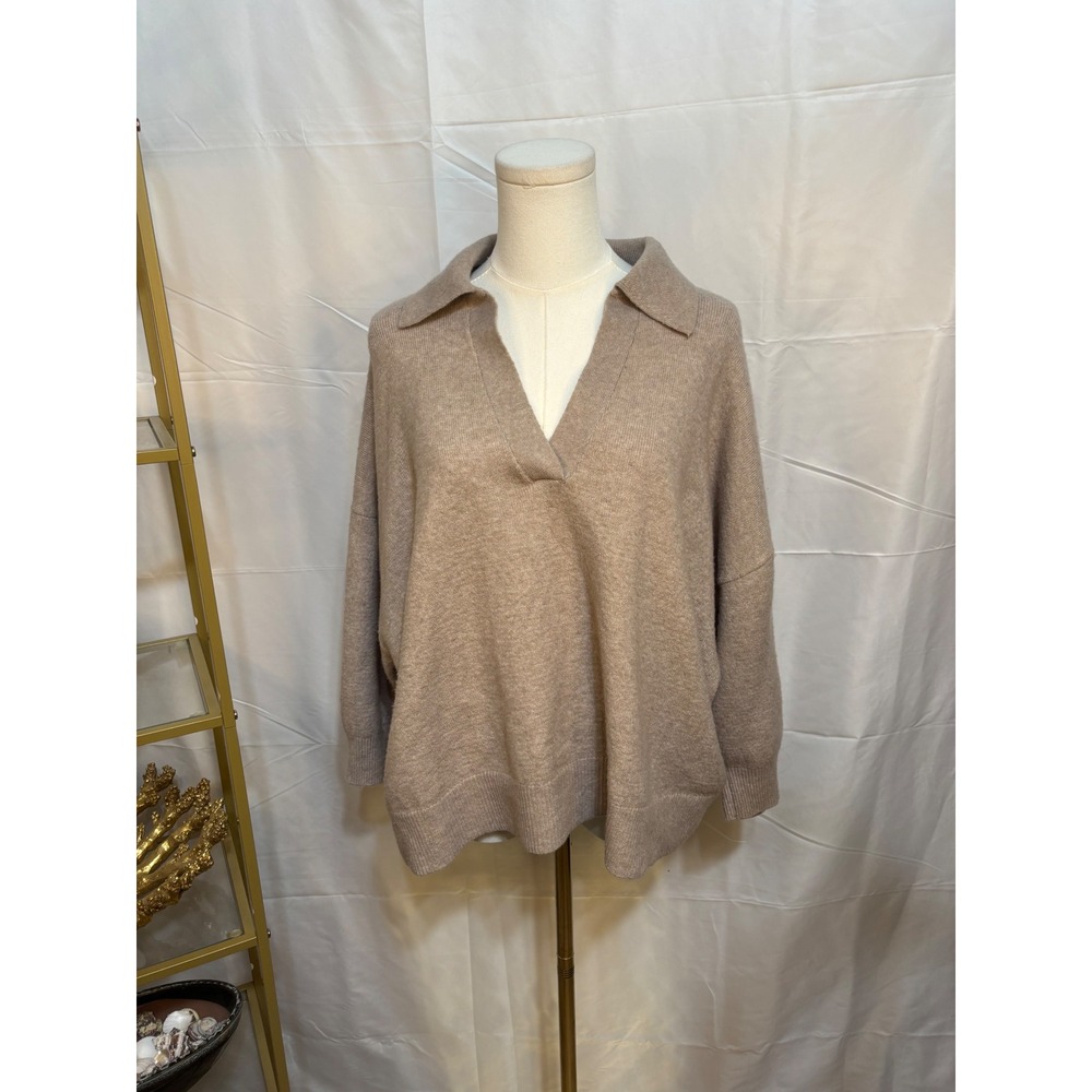 HM Womens Collared V-Neck Sweater M Taupe Beige Oversized Knit‎ Pullover Polo